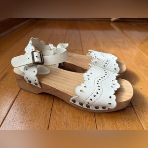 Zara Punched Leather Clogs White Buckle Sandals Women’s EU 37 US Size 6.5